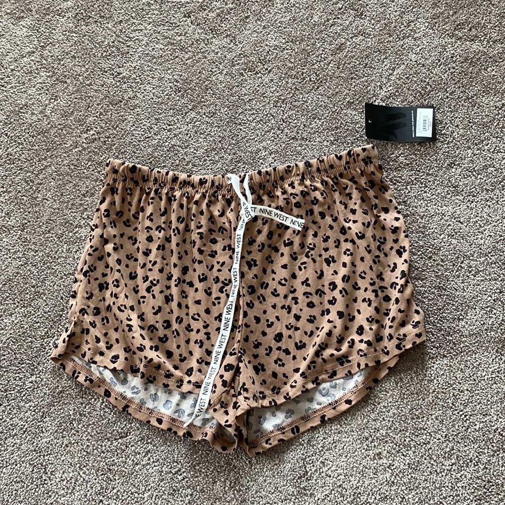 NWT Nine West Animal Print Sleep Shorts Lounge Pajama Soft SIZE L
